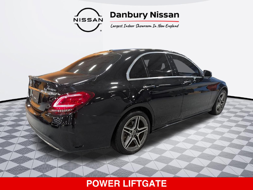 Used 2020 Mercedes-Benz C 300 4MATIC Sedan image 3