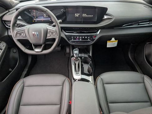 New 2026 Buick Envista Avenir image 8