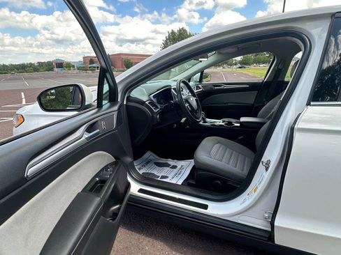 Used 2016 Ford Fusion S image 18