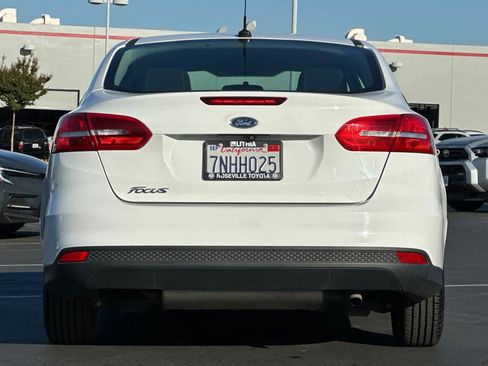 Used 2015 Ford Focus S image 8