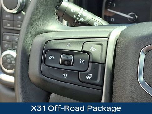 Used 2023 GMC Sierra 3500 Denali w/ Denali Ultimate Package AWD/4WD image 7