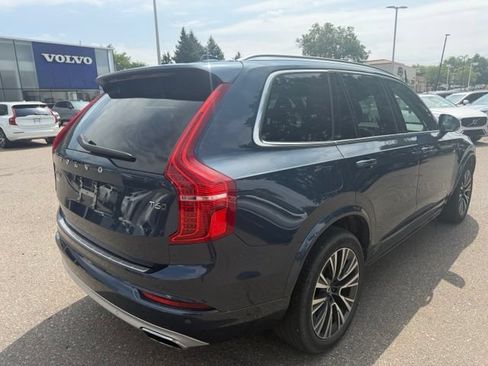 Used 2021 Volvo XC90 T6 Momentum w/ Climate Package AWD/4WD image 7