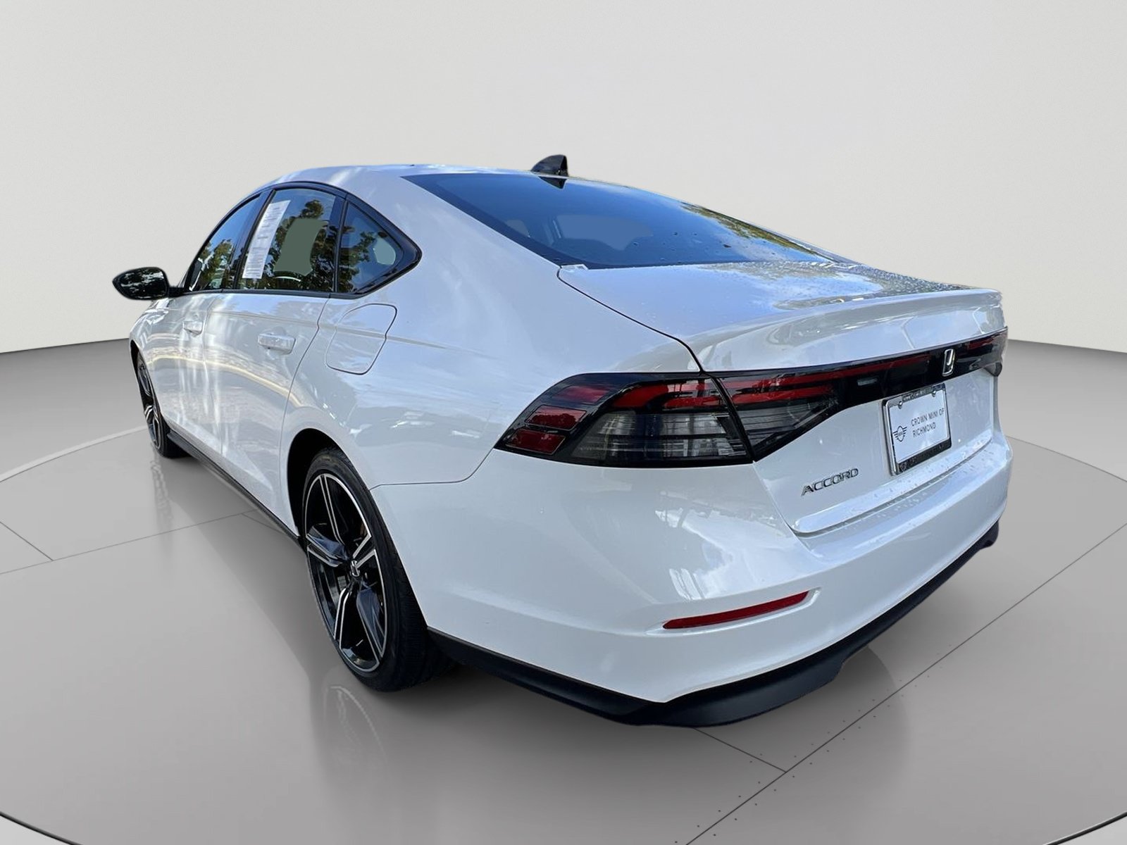 Used 2026 Honda Accord SE image 3