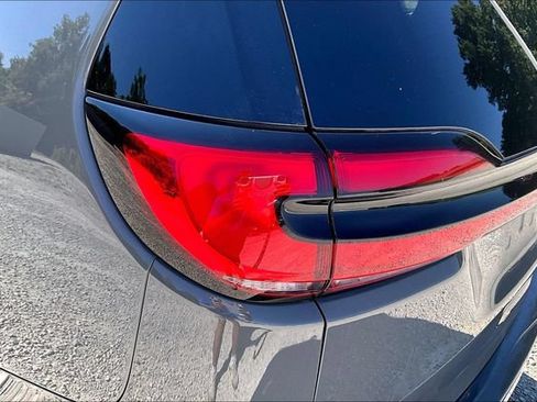 Used 2025 Chrysler Pacifica Select FWD image 27
