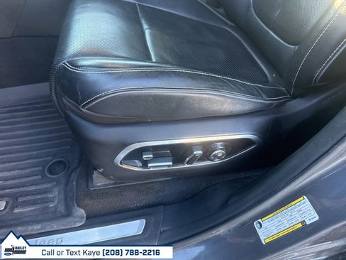 Used 2021 Jeep Grand Cherokee L Overland w/ Luxury Tech Group IV image 13