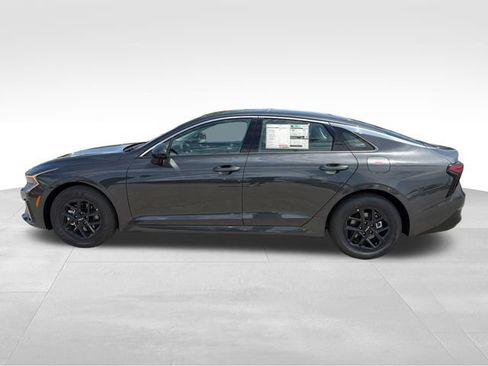 New 2026 Kia K5 LXS FWD image 4