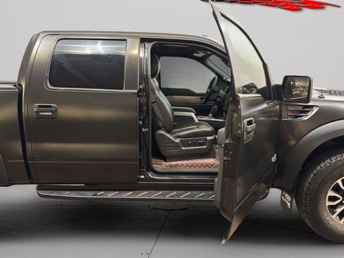 Used 2012 Ford F150 Raptor w/ Raptor Luxury Pkg image 17