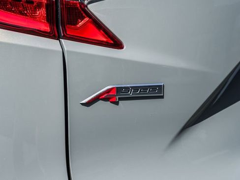 Used 2025 Acura RDX A-Spec image 8