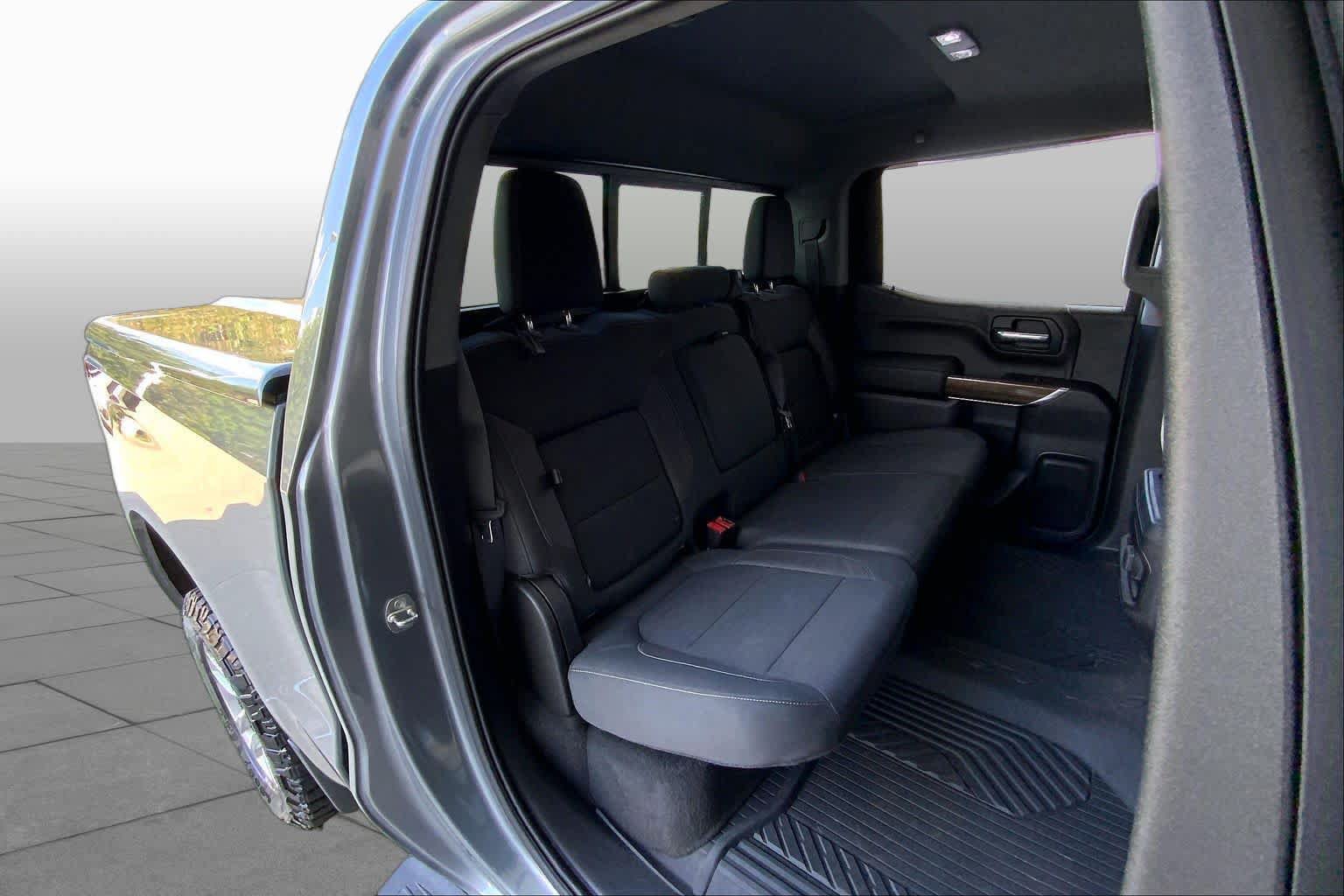 Used 2020 Chevrolet Silverado 1500 RST AWD/4WD image 19