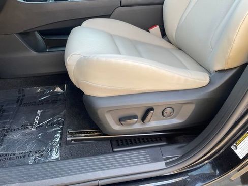 Used 2023 Nissan Rogue SV w/ SV Premium B Package AWD/4WD image 20