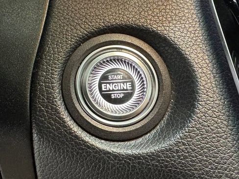 Certified 2021 Mercedes-Benz GLC 300 image 25