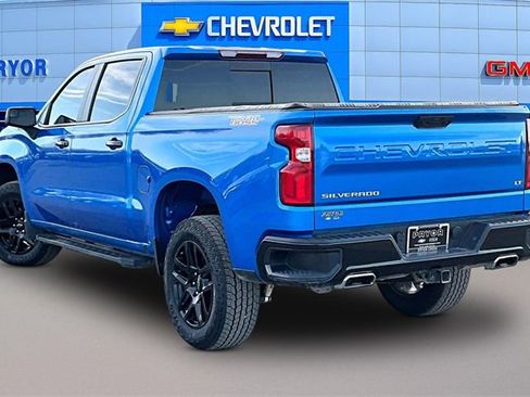 Used 2025 Chevrolet Silverado 1500 LT Trail Boss w/ Convenience Package II image 4