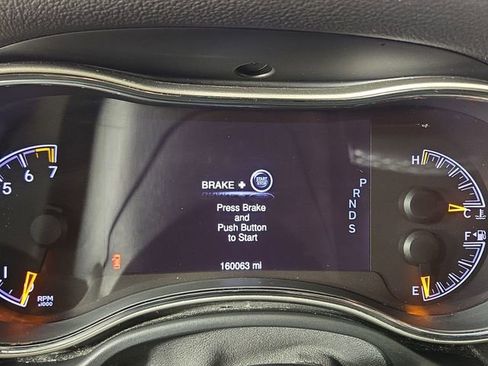 Used 2014 Jeep Grand Cherokee Limited w/ Luxury Group II image 16