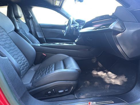 Used 2023 Audi RS e-tron GT w/ Carbon Performance Package image 27