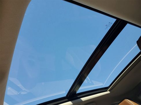 Certified 2024 Acura MDX SH-AWD w/ Technology Package image 34