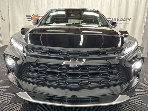 Used 2024 Chevrolet Blazer Premier w/ Enhanced Convenience Package AWD/4WD image 4