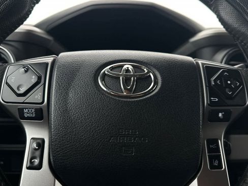 Used 2019 Toyota Tacoma SR5 image 24