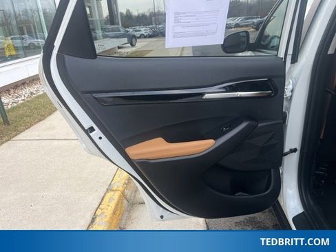 Used 2026 Kia Seltos EX w/ EX Sunroof Package image 18