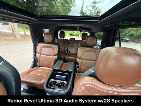 Used 2024 Lincoln Navigator Reserve AWD/4WD image 16