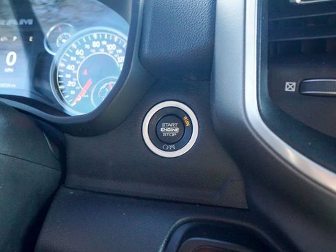 Used 2022 RAM 2500 Big Horn image 23