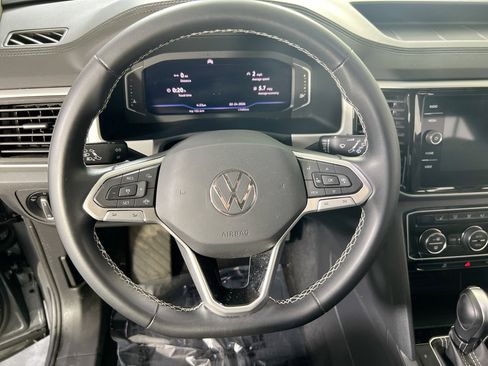 Used 2023 Volkswagen Atlas SE image 11