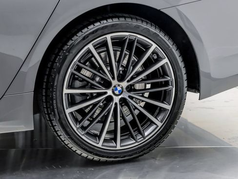 Used 2023 BMW 530i w/ Premium Package RWD image 57
