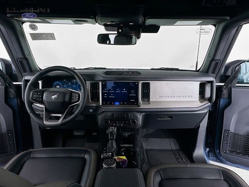 New 2025 Ford Bronco Outer Banks image 13