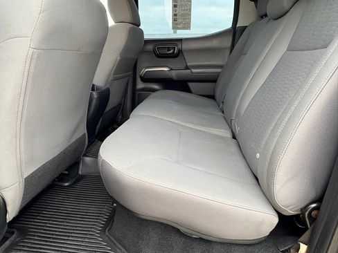 Used 2019 Toyota Tacoma SR5 image 34