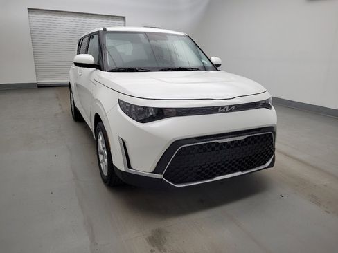 Used 2025 Kia Soul LX w/ LX Technology Package image 14