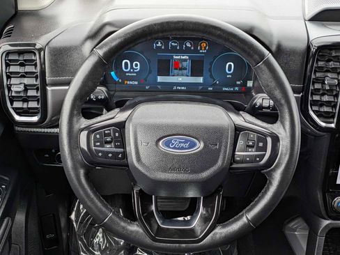 Certified 2025 Ford Ranger Lariat w/ Advanced Towing Package image 27