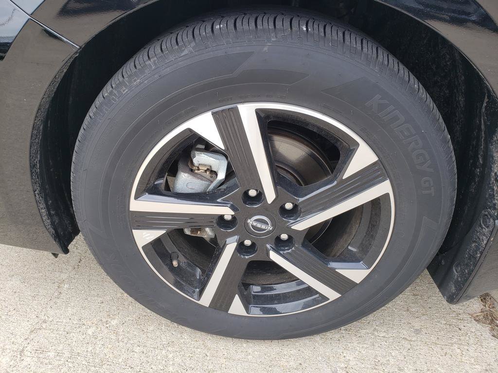 Certified 2025 Nissan Sentra SV w/ All-Weather Package FWD image 42