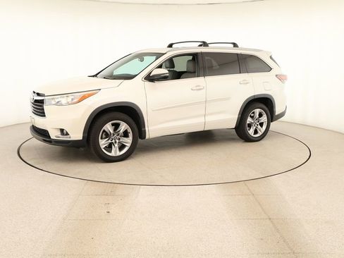 Used 2016 Toyota Highlander Limited FWD image 13