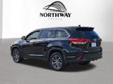 Used 2019 Toyota Highlander XLE image 6