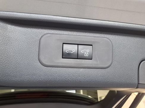 Used 2026 Toyota Grand Highlander AWD image 23