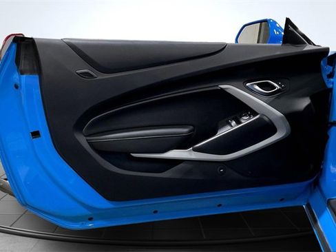 Used 2022 Chevrolet Camaro LS image 23