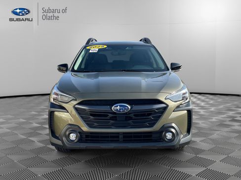 Certified 2025 Subaru Outback Premium w/ Popular Package #1A image 14