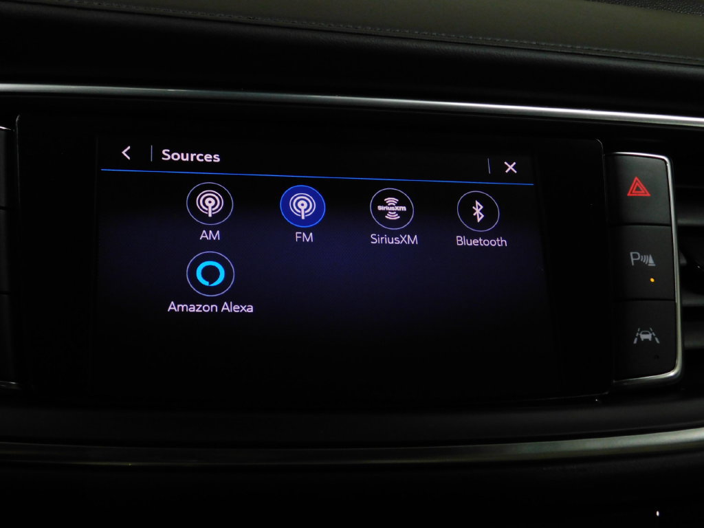 Used 2024 Buick Enclave Avenir AWD/4WD image 47