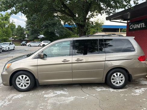 Used 2010 Honda Odyssey EX-L image 2