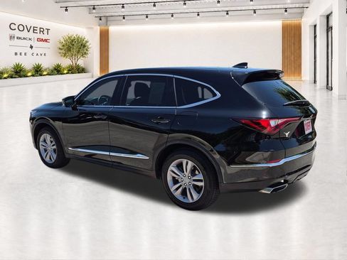 Used 2023 Acura MDX SH-AWD image 9