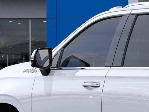 New 2026 Chevrolet Tahoe High Country image 36