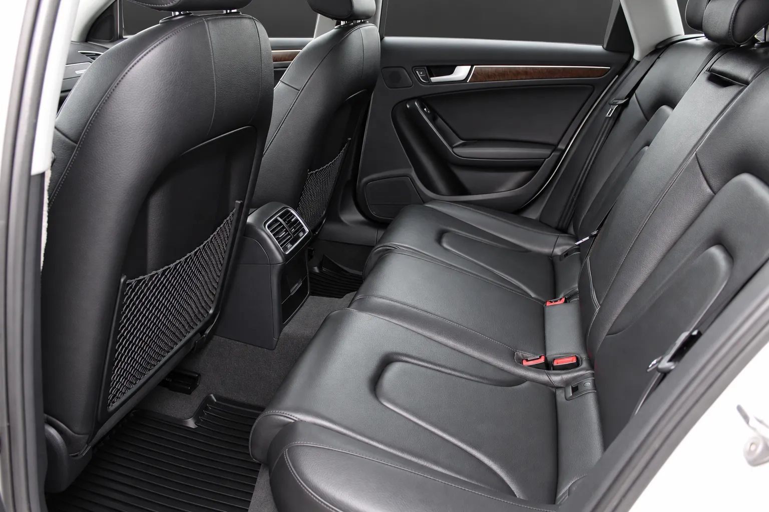 Used 2013 Audi A4 Premium Plus AWD/4WD image 29