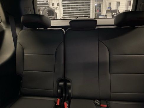 New 2026 Chevrolet Traverse RS w/ LPO, Floor Liner Package image 32