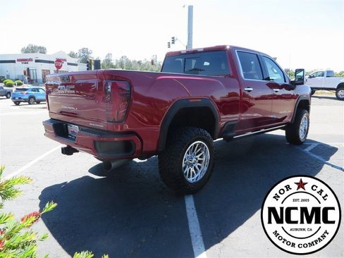 Used 2024 GMC Sierra 2500 Denali w/ Denali Reserve Package image 5