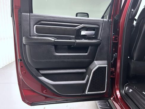 Used 2024 RAM 2500 Laramie w/ Sport Appearance Package image 19