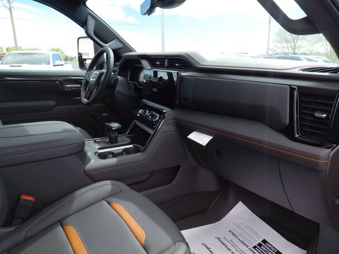 New 2026 GMC Sierra 1500 AT4 image 39