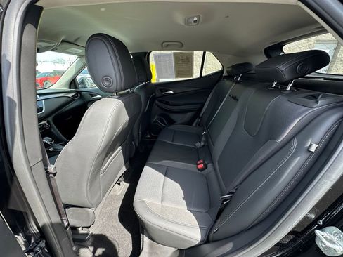 Used 2023 Buick Encore GX Select image 23