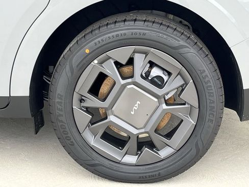 New 2026 Kia Carnival EX image 33