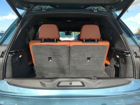 Certified 2023 BMW X7 xDrive40i w/ Executive Package image 18