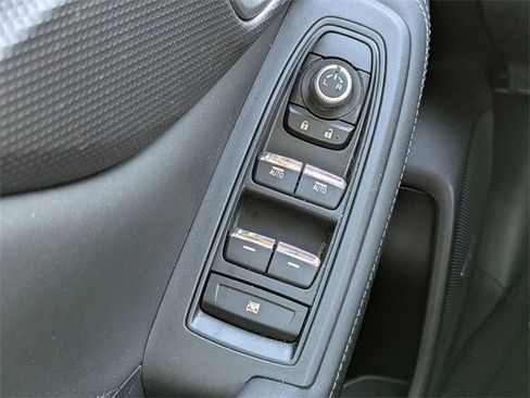 Used 2019 Subaru Forester Limited image 28