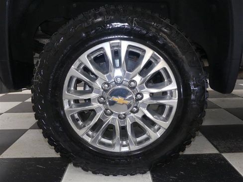 Used 2021 Chevrolet Silverado 3500 High Country w/ Z71 Off-Road Package AWD/4WD image 31